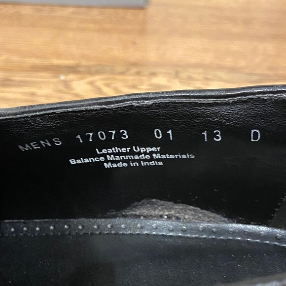 Florsheim Wingtip Kiltie and Tassel Shoes - Picture 10 of 12